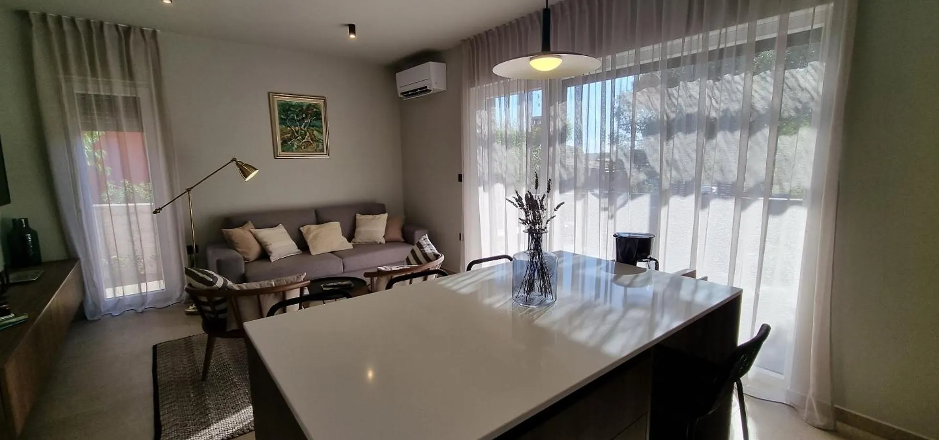 Holiday House With Jacuzzi In Rovinj 2306
